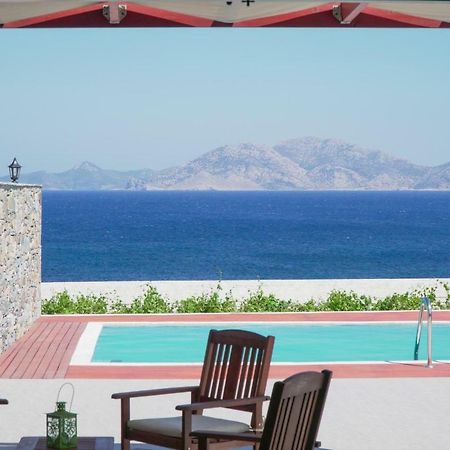 Anefanti Villas Ágios Kírykos Exteriör bild