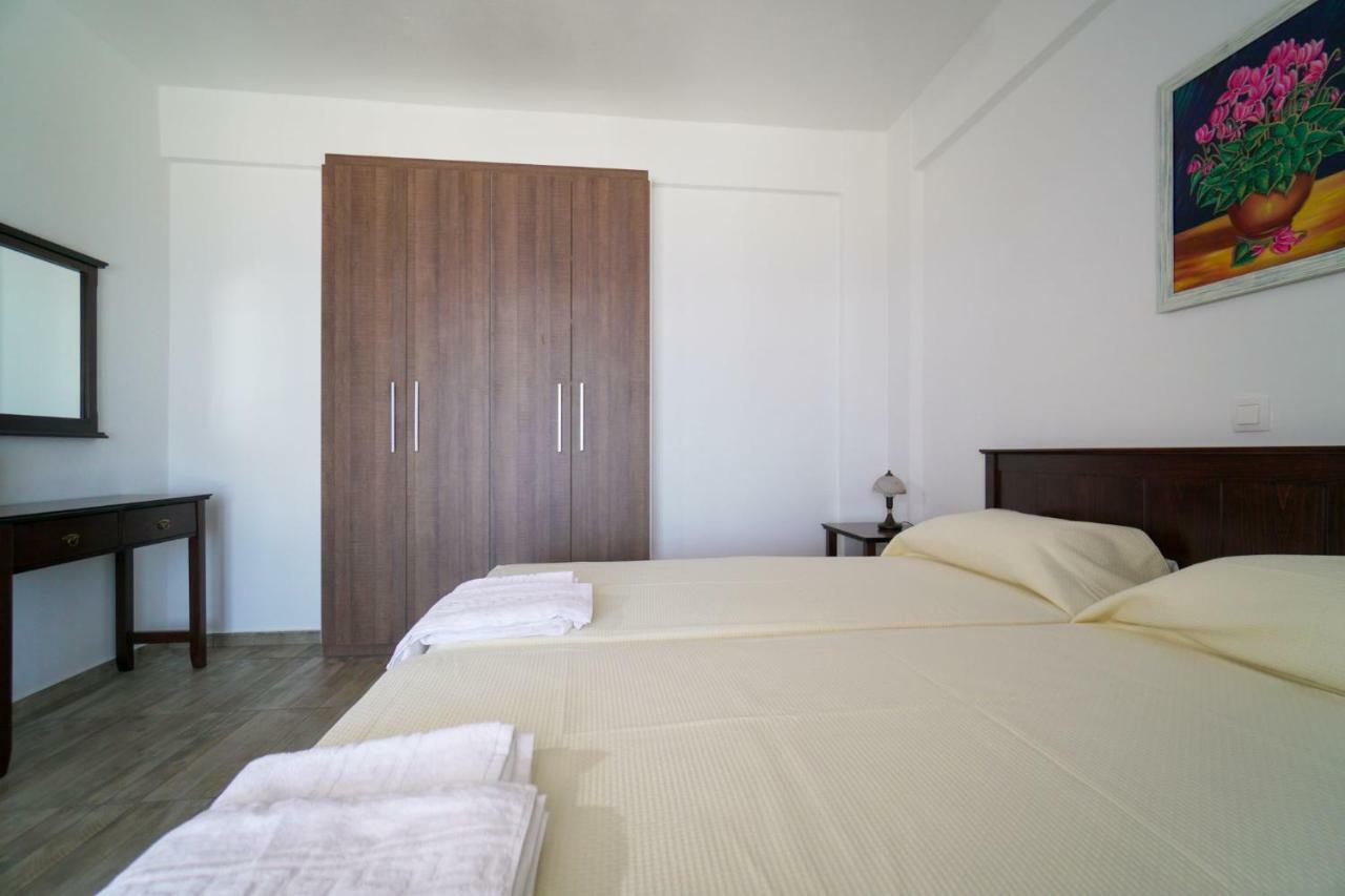 Anefanti Villas Ágios Kírykos Exteriör bild