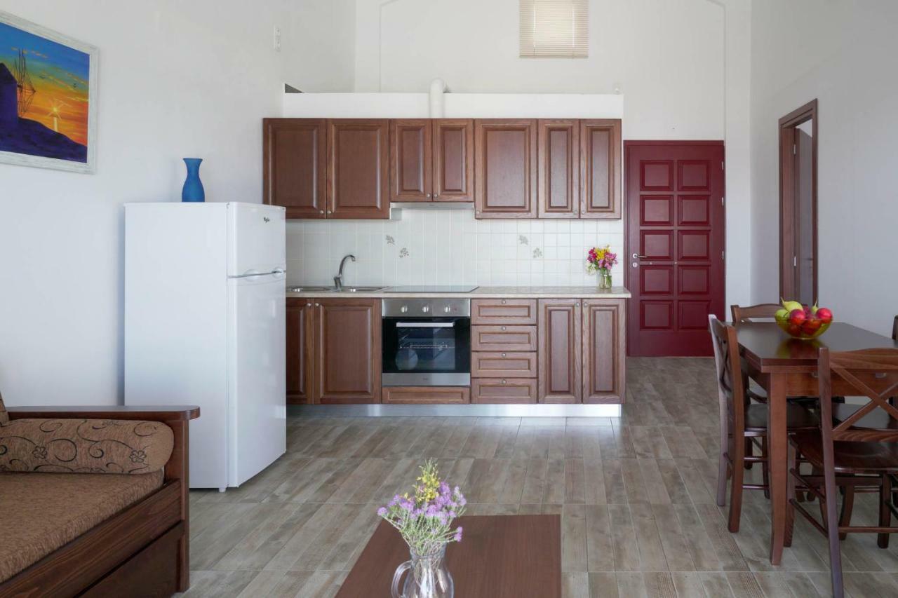 Anefanti Villas Ágios Kírykos Exteriör bild