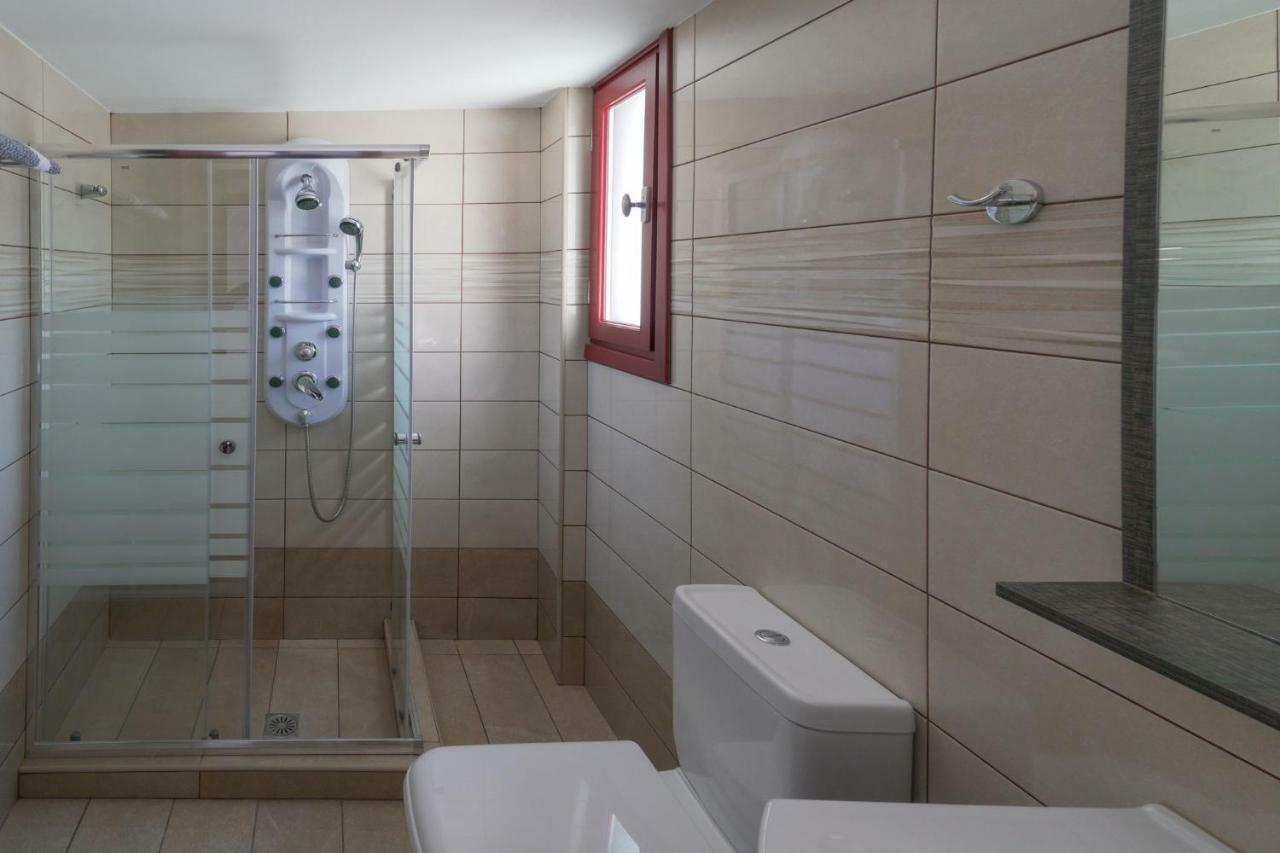 Anefanti Villas Ágios Kírykos Exteriör bild