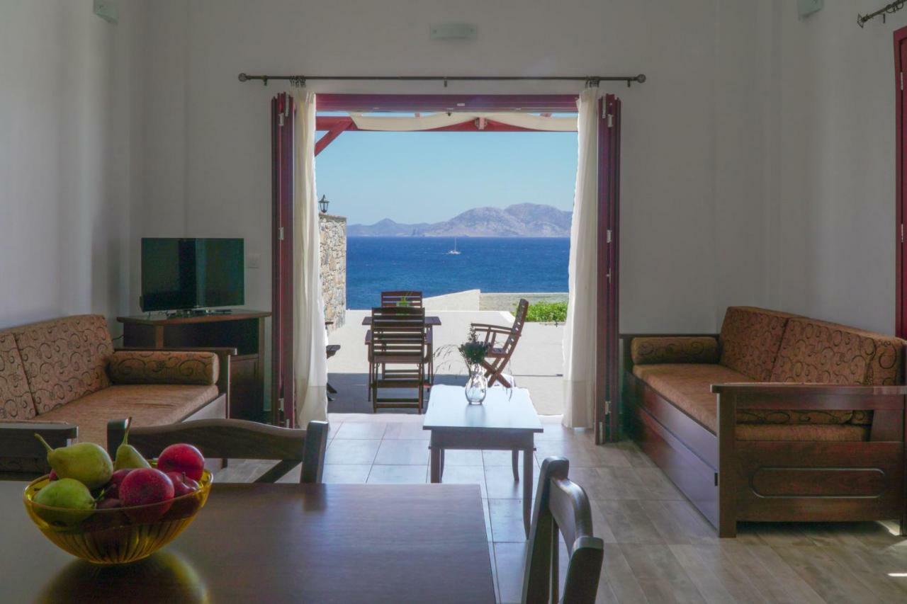 Anefanti Villas Ágios Kírykos Exteriör bild